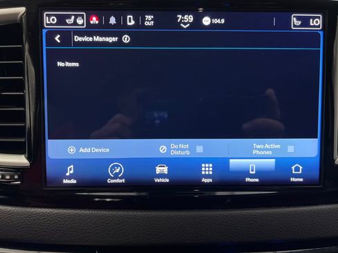 Used 2024 Chrysler Pacifica Touring-L FWD image 72