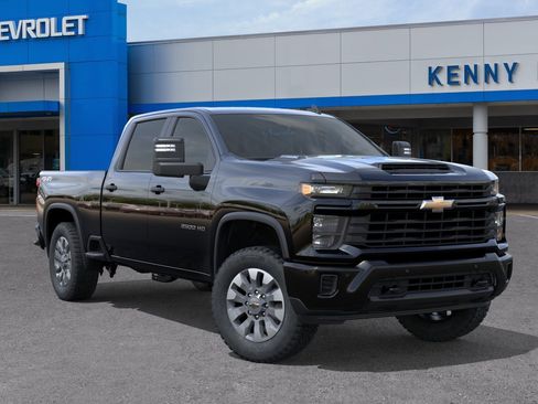 New 2026 Chevrolet Silverado 2500 Custom w/ Custom Value Package AWD/4WD image 7