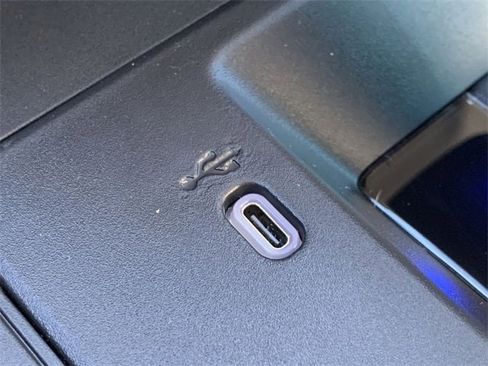 New 2026 Toyota Corolla Cross L image 27