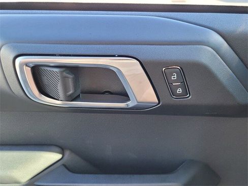 New 2025 Ford Bronco Outer Banks w/ Sasquatch Package image 56