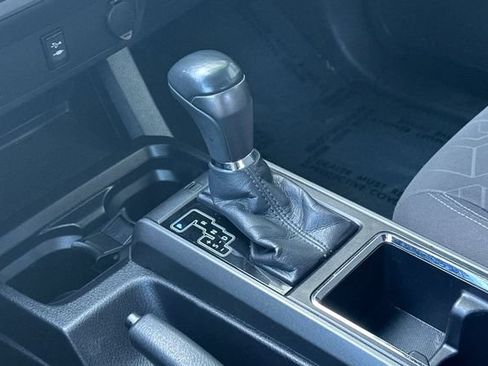 Used 2016 Toyota Tacoma TRD Off-Road w/ Towing Package RWD image 23