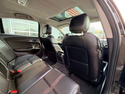 Used 2014 Chevrolet SS RWD image 36