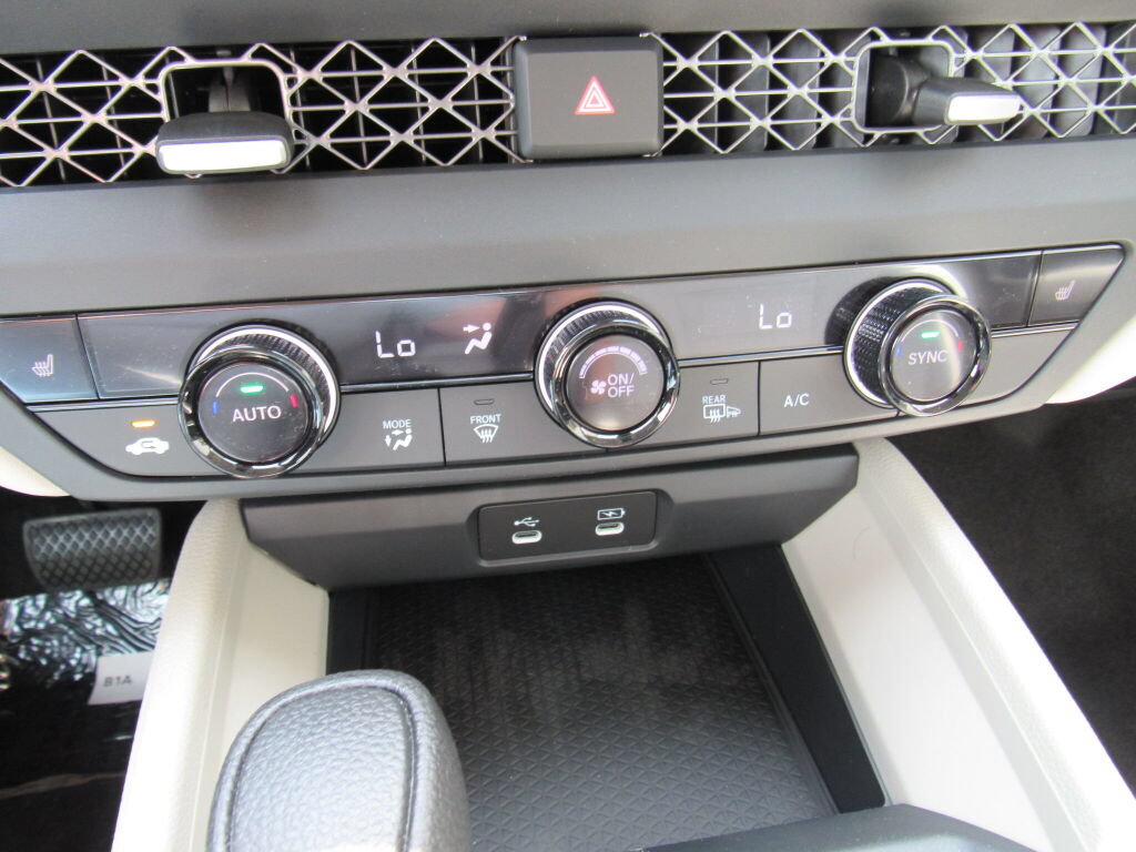 Used 2024 Honda Accord EX image 16
