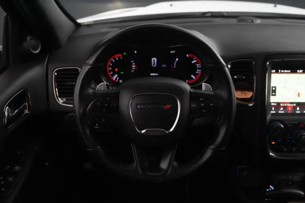 Used 2018 Dodge Durango R/T w/ Blacktop Package AWD/4WD image 31