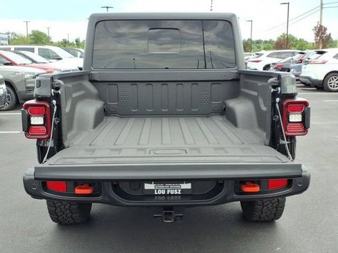 Used 2025 Jeep Gladiator Mojave w/ Steel Bumper Group AWD/4WD image 28