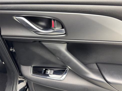 Used 2023 MAZDA CX-9 Touring image 47