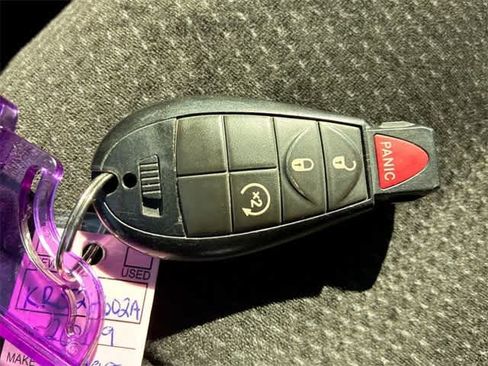 Used 2019 Dodge Grand Caravan SE image 21