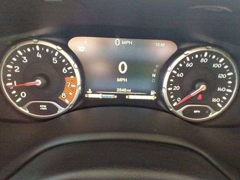 Used 2022 Jeep Renegade Limited image 32