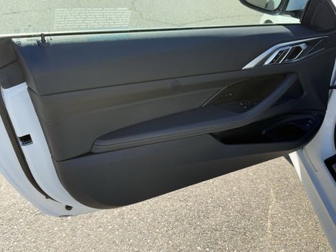 Used 2025 BMW 430i Coupe w/ Premium Package image 19