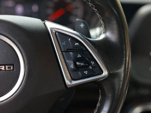 Used 2020 Chevrolet Camaro LT RWD image 15