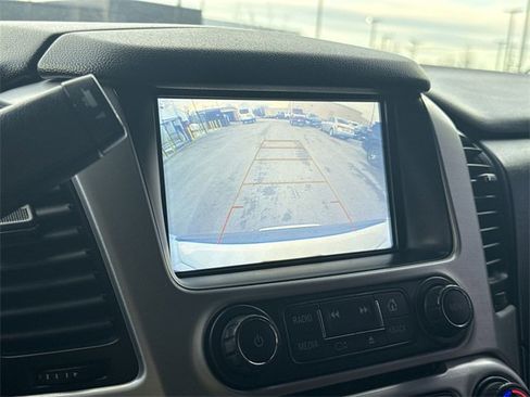 Used 2019 GMC Yukon SLT image 17