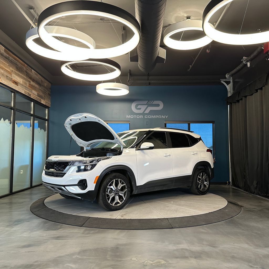 Used 2023 Kia Seltos EX AWD/4WD image 25