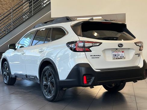 Used 2020 Subaru Outback Onyx Edition XT w/ Popular Package #2 AWD/4WD image 3