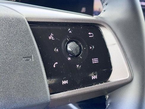 Certified 2025 Nissan Murano SV FWD image 29
