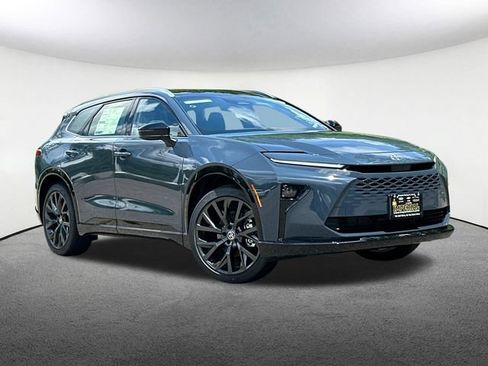New 2026 Toyota Crown Signia AWD/4WD image 2