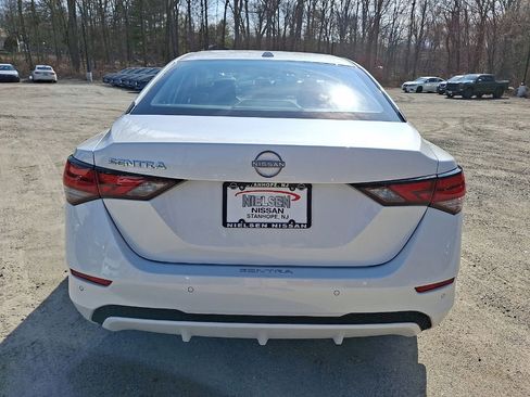 Used 2025 Nissan Sentra SV w/ Trunk Package image 22