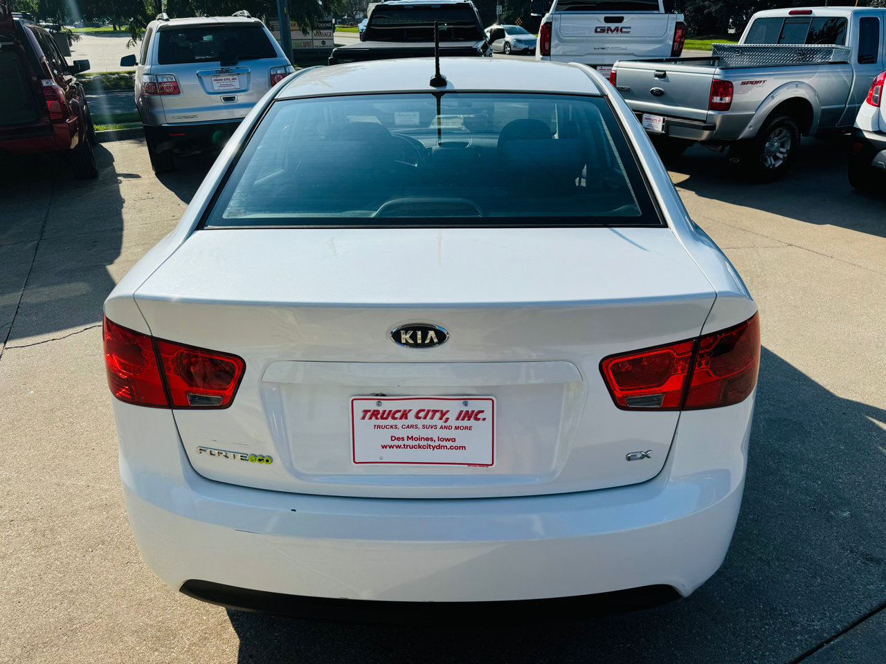Used 2012 Kia Forte EX w/ Fuel Economy Pkg FWD image 3