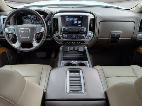 Used 2018 GMC Sierra 1500 SLT AWD/4WD image 18