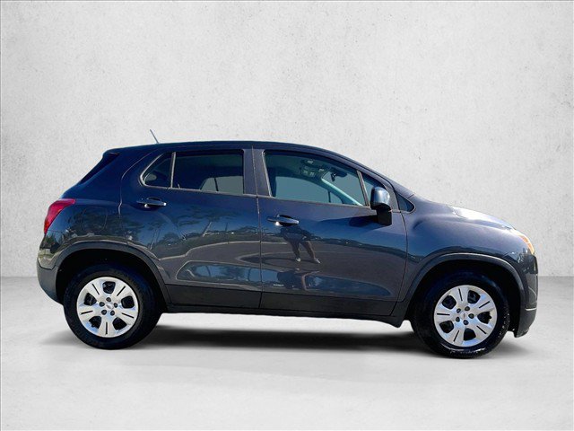 Used 2016 Chevrolet Trax LS FWD image 5