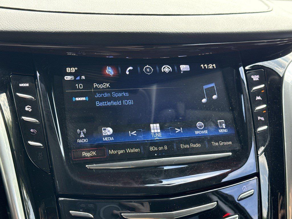 Used 2020 Cadillac Escalade Luxury AWD/4WD image 20