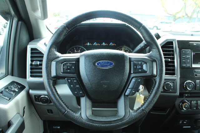 Used 2015 Ford F150 XLT w/ Equipment Group 301A Mid AWD/4WD image 22