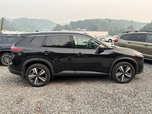 Used 2024 Nissan Rogue SL w/ SL Premium Package AWD/4WD image 6