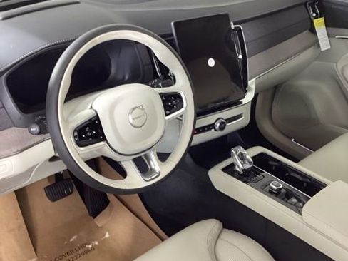 New 2026 Volvo XC90 T8 Ultra w/ Protection Package Premier image 10