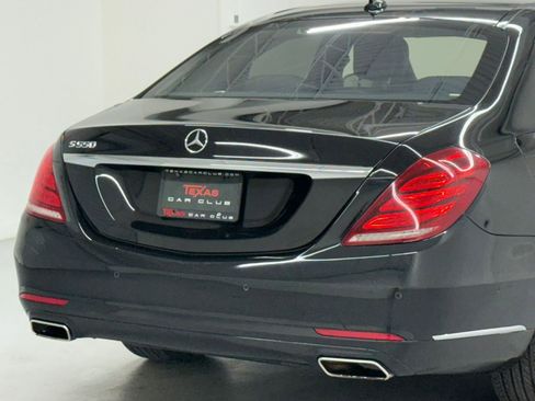 Used 2016 Mercedes-Benz S 550 Sedan image 12