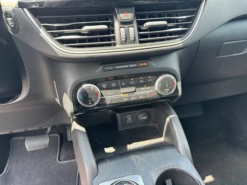 Certified 2022 Ford Escape SE w/ SE Sport Appearance Package AWD/4WD image 23