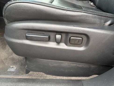Used 2011 Honda Pilot EX-L image 16