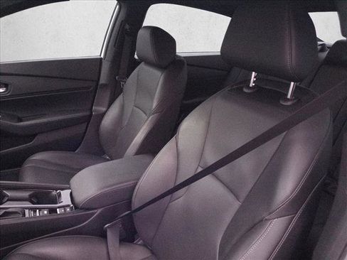 Used 2023 Honda Accord Sport image 13