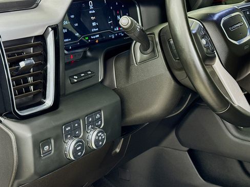 Used 2025 GMC Sierra 3500 Denali w/ Denali Reserve Package AWD/4WD image 12