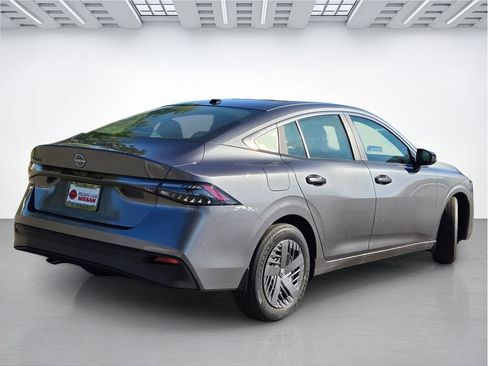 New 2026 Nissan Sentra S w/ Floor Mat Package FWD image 4