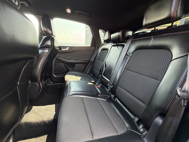 Used 2024 Ford Escape ST-Line AWD/4WD image 57