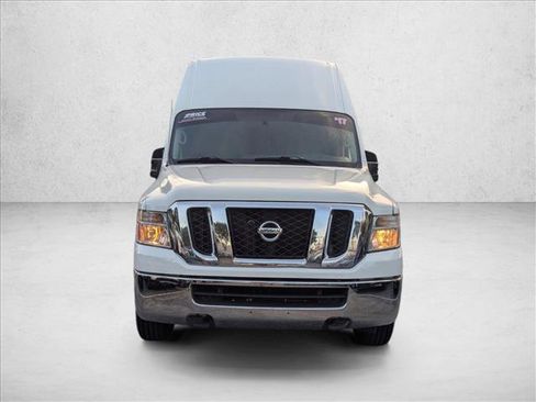 Used 2017 Nissan NV 3500 SL image 2