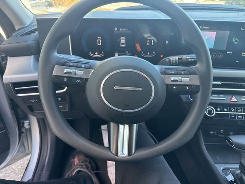 Used 2025 Hyundai Sonata SE image 14