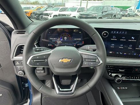 New 2026 Chevrolet Suburban Premier w/ Sun And Tow Package image 21