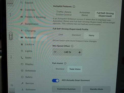 Used 2021 Tesla Model S Plaid image 32