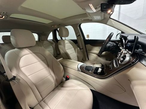 Certified 2021 Mercedes-Benz GLC 300 4MATIC image 15