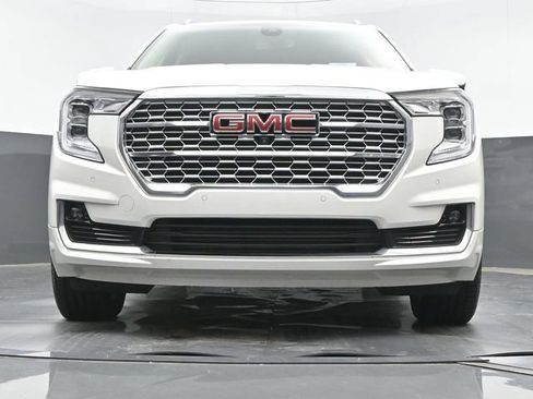 Used 2022 GMC Terrain Denali w/ Denali Premium Package AWD/4WD image 20