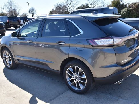Used 2015 Ford Edge Titanium w/ Technology Package image 9