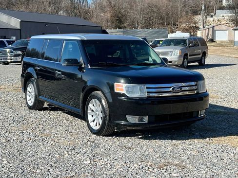 Used 2011 Ford Flex SEL w/ Rapid Spec Order Code image 6