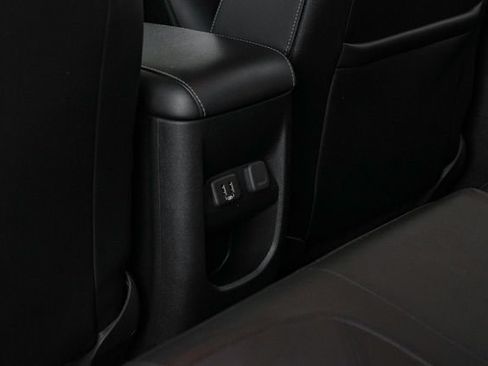 Used 2019 Chevrolet Colorado ZR2 w/ LPO, Premium Interior Package AWD/4WD image 44