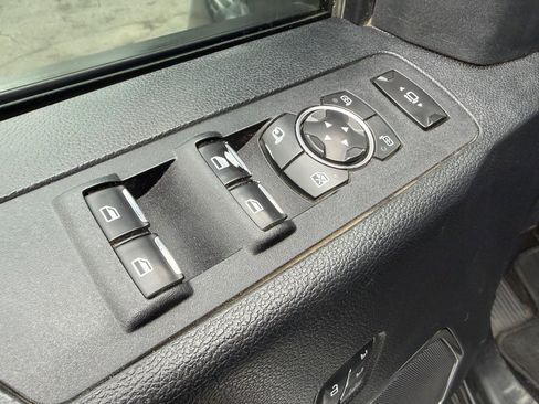 Used 2020 Ford F250 Lariat w/ Lariat Value Package image 38