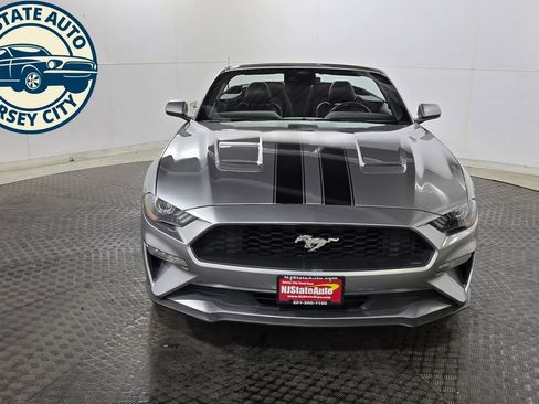 Used 2022 Ford Mustang Premium RWD image 2