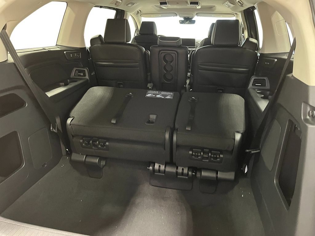New 2026 Honda Odyssey Elite image 23