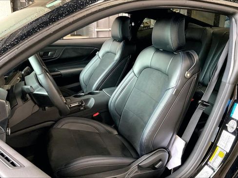 Used 2026 Ford Mustang Dark Horse RWD image 3