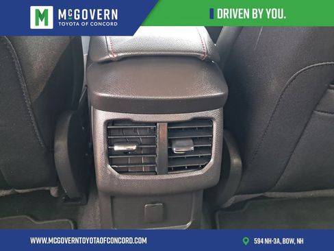Used 2014 Ford Fusion SE w/ Equipment Group 201A FWD image 18