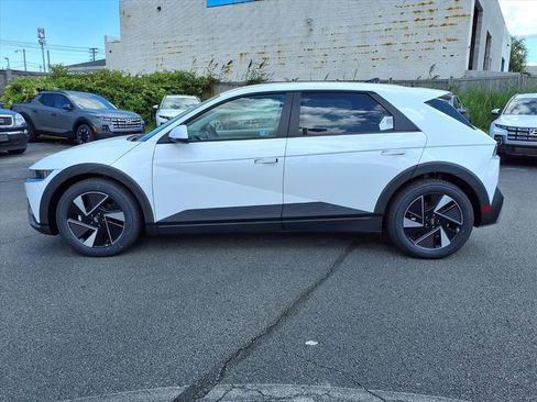 New 2025 Hyundai Ioniq 5 SE AWD/4WD image 4