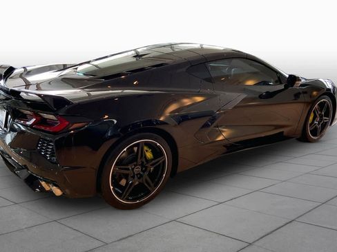 Used 2020 Chevrolet Corvette Stingray Premium Cpe w/ 3LT Preferred Equipment Group RWD image 11